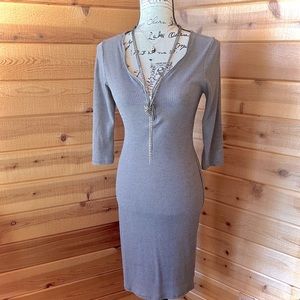 3/4 Sleeve Ribbed Zipper Dress